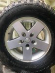 jeep wheel.jpg
